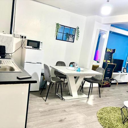 New Deluxe Studio Apt-2 ロンドン エクステリア 写真