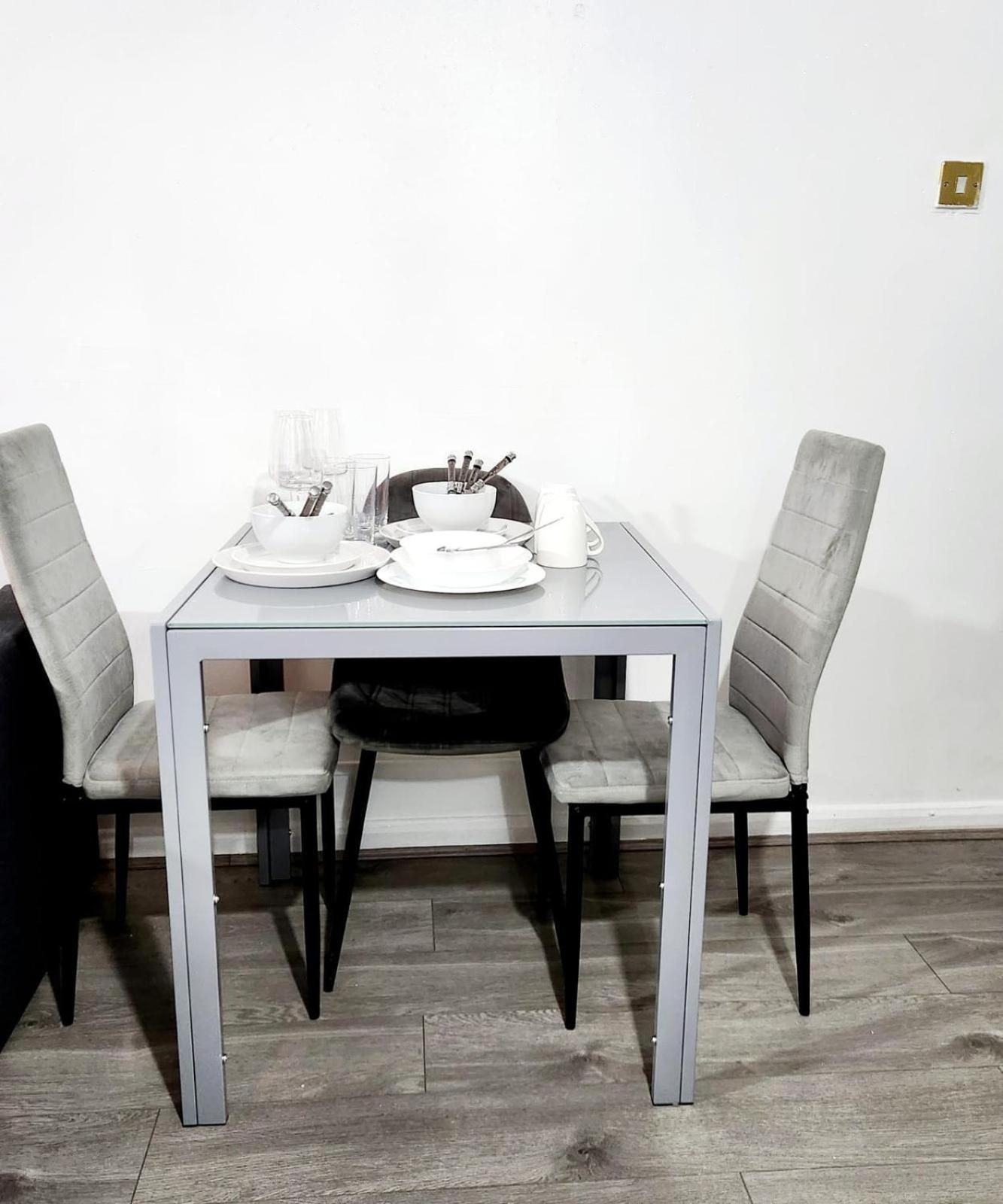 New Deluxe Studio Apt-2 ロンドン 部屋 写真