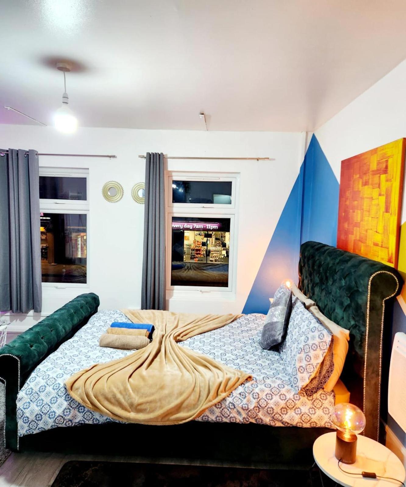 New Deluxe Studio Apt-2 ロンドン 部屋 写真