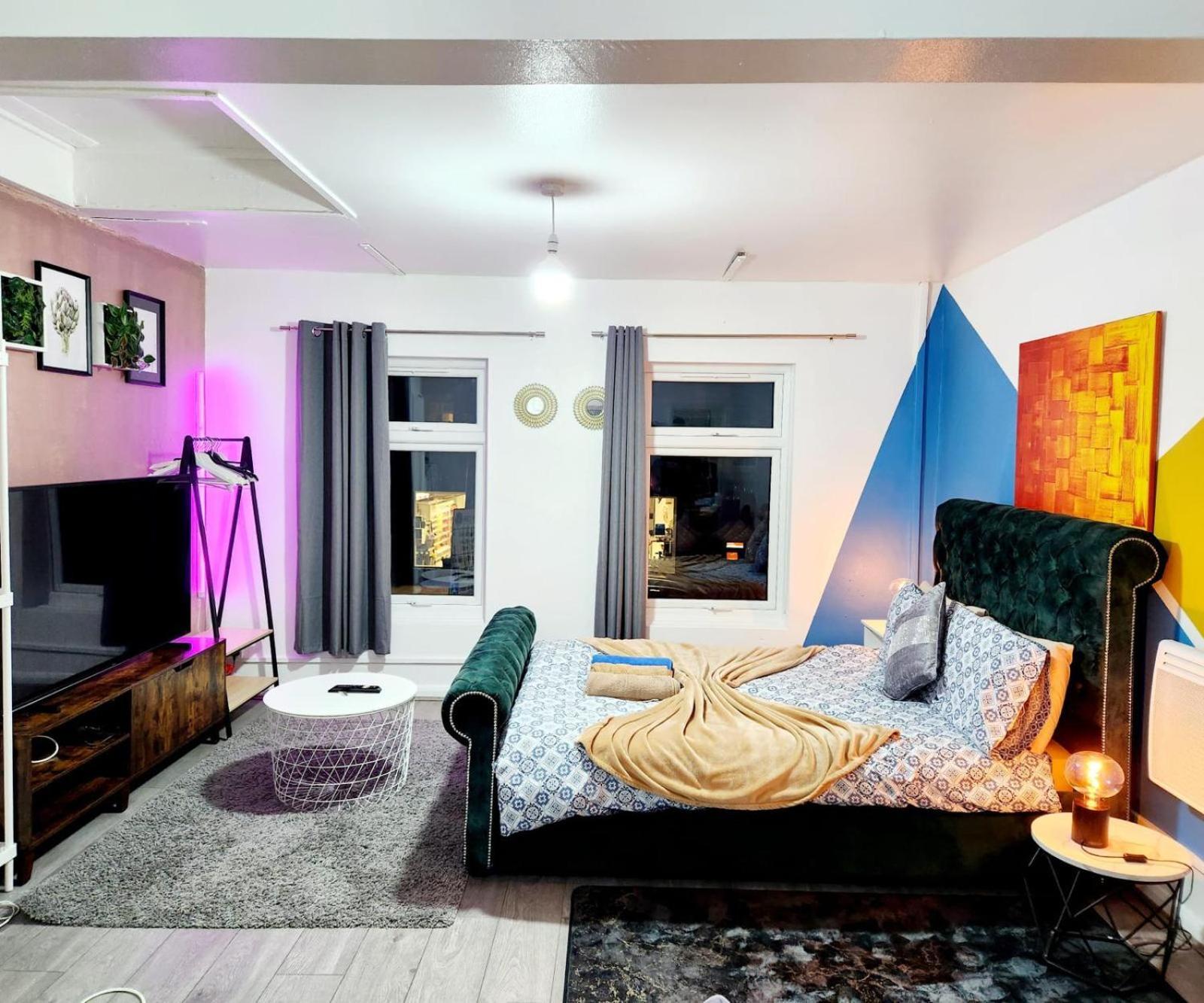 New Deluxe Studio Apt-2 ロンドン 部屋 写真