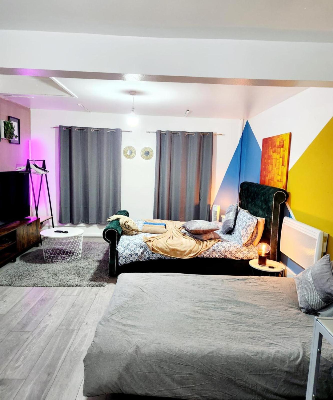 New Deluxe Studio Apt-2 ロンドン 部屋 写真